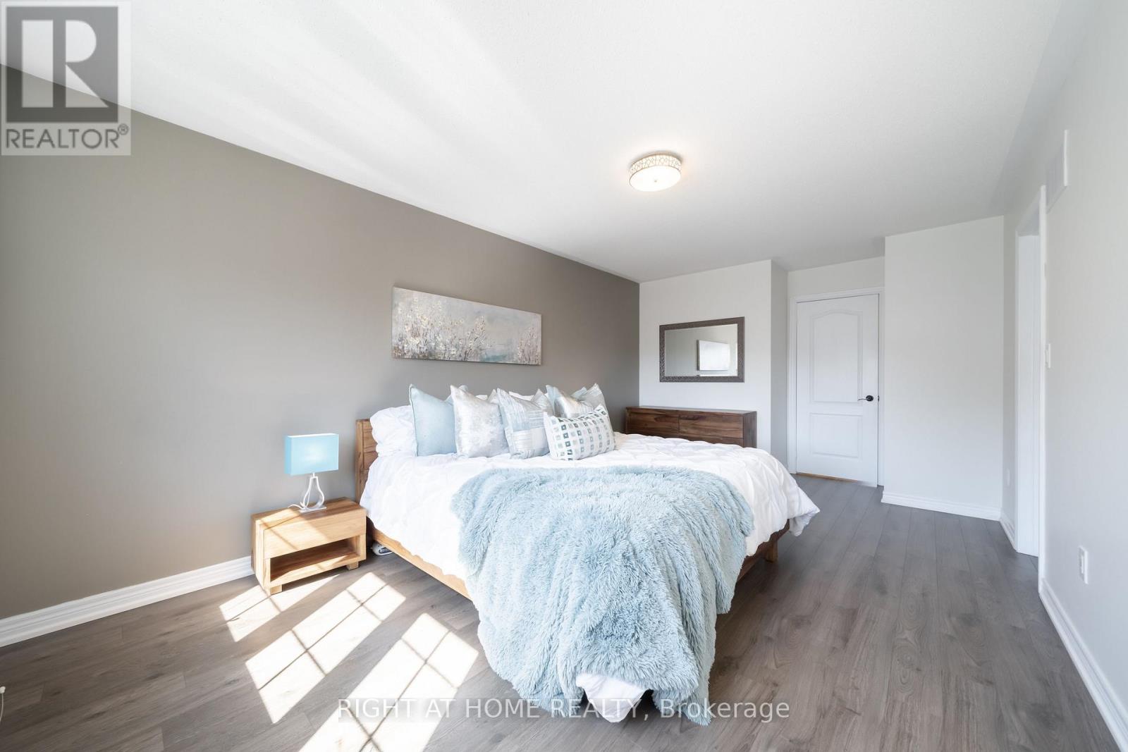 14 Lady Loretta Lane, Vaughan, Ontario  L6A 4G3 - Photo 28 - N12983158