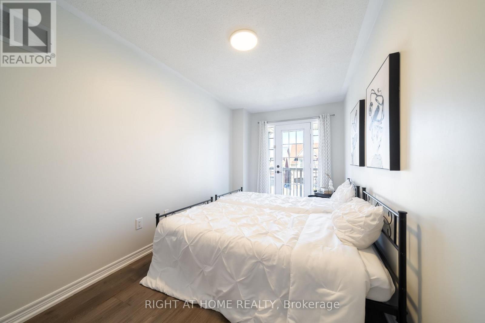 14 Lady Loretta Lane, Vaughan, Ontario  L6A 4G3 - Photo 31 - N12983158