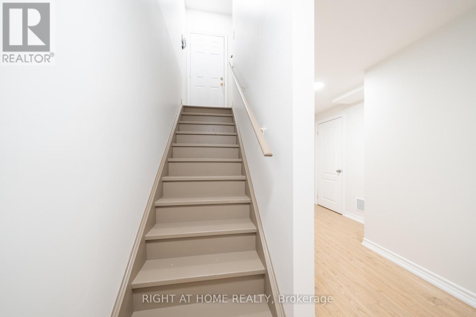 14 Lady Loretta Lane, Vaughan, Ontario  L6A 4G3 - Photo 38 - N12983158