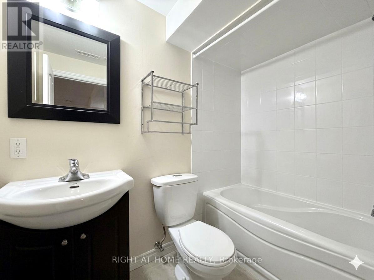 14 Lady Loretta Lane, Vaughan, Ontario  L6A 4G3 - Photo 41 - N12983158