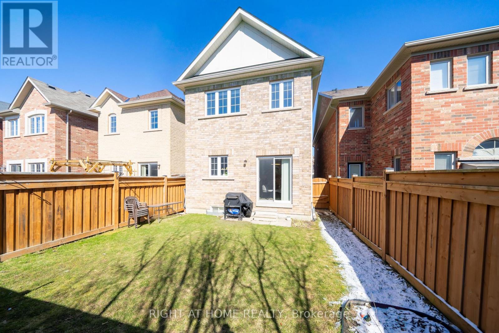 14 Lady Loretta Lane, Vaughan, Ontario  L6A 4G3 - Photo 43 - N12983158