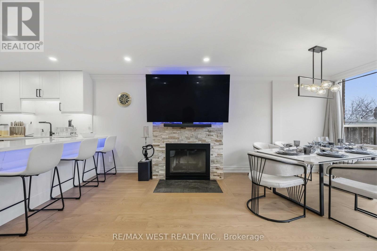 100 Arbors Lane, Vaughan, Ontario  L4L 7G4 - Photo 13 - N12983188