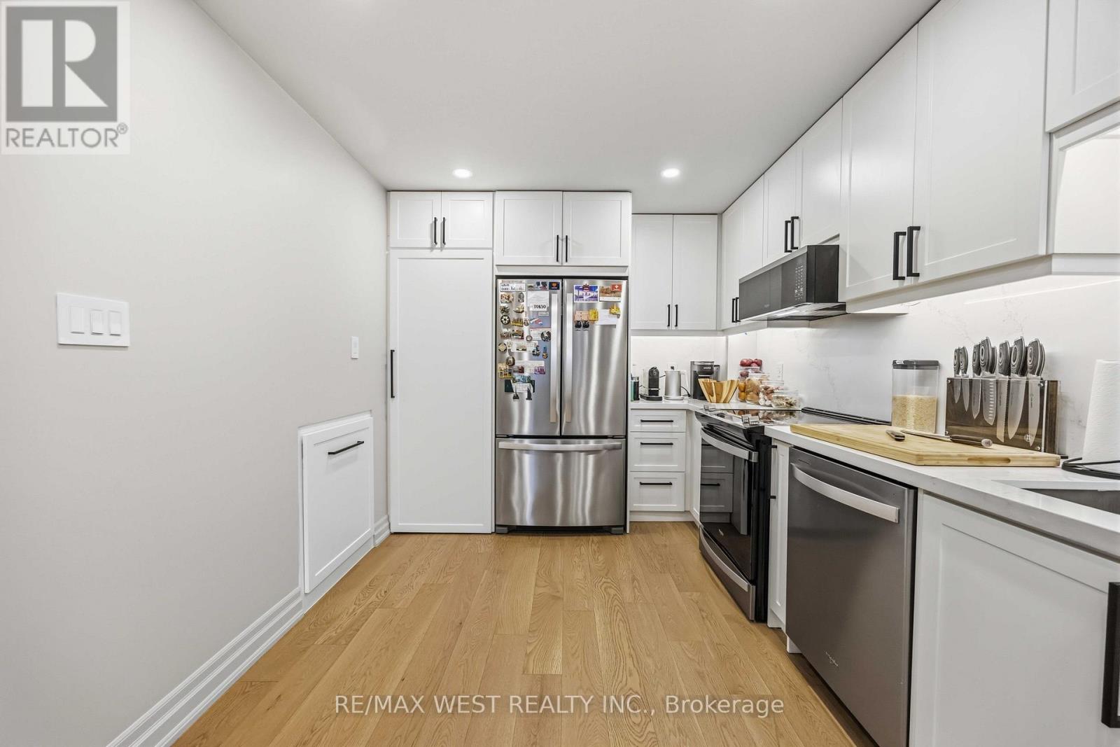 100 Arbors Lane, Vaughan, Ontario  L4L 7G4 - Photo 21 - N12983188