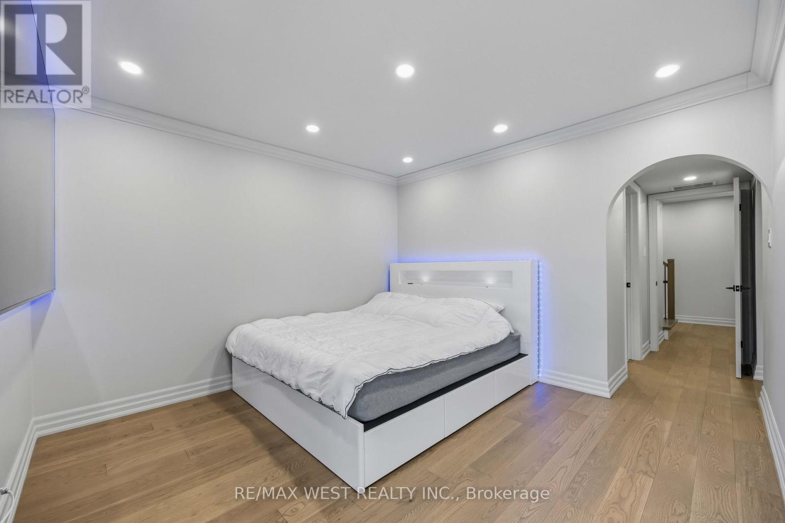 100 Arbors Lane, Vaughan, Ontario  L4L 7G4 - Photo 25 - N12983188