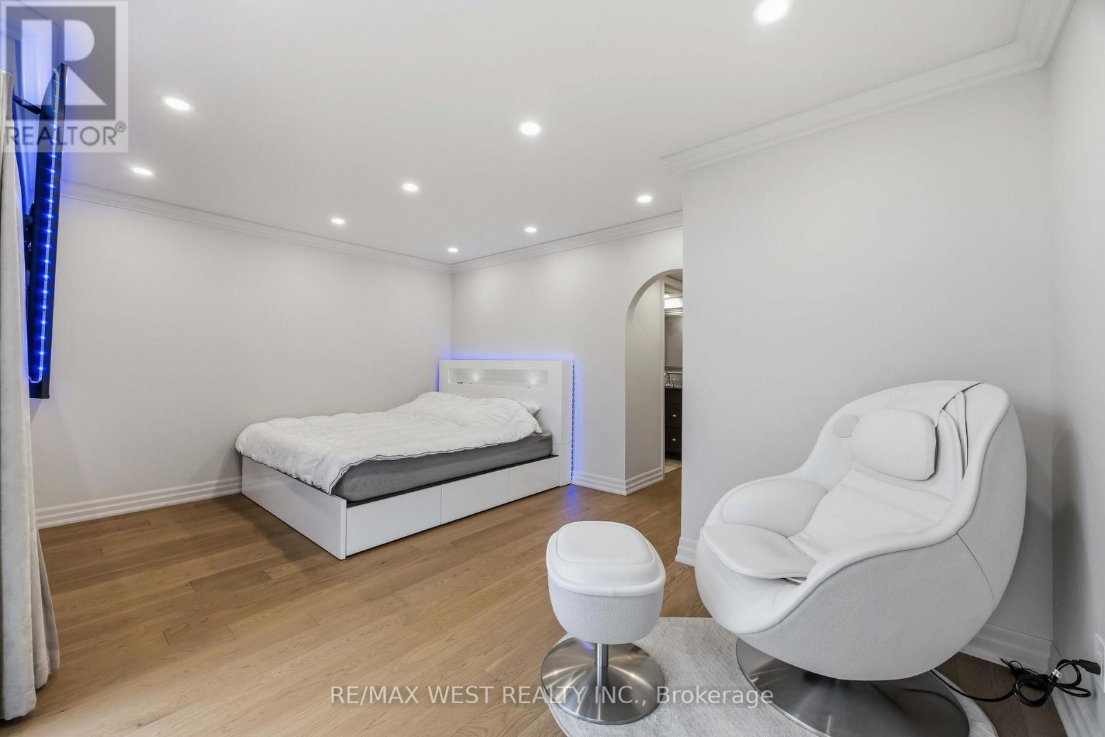 100 Arbors Lane, Vaughan, Ontario  L4L 7G4 - Photo 30 - N12983188