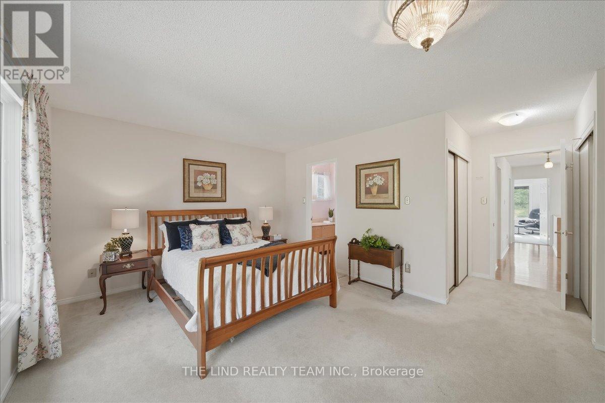 17 April Gardens, Aurora, Ontario  L4G 4R7 - Photo 17 - N12983200