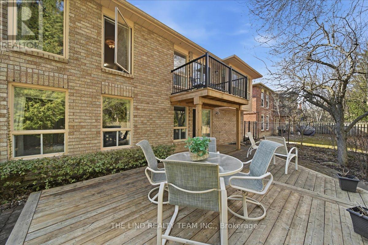 17 April Gardens, Aurora, Ontario  L4G 4R7 - Photo 42 - N12983200