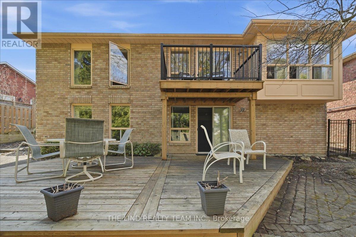 17 April Gardens, Aurora, Ontario  L4G 4R7 - Photo 43 - N12983200