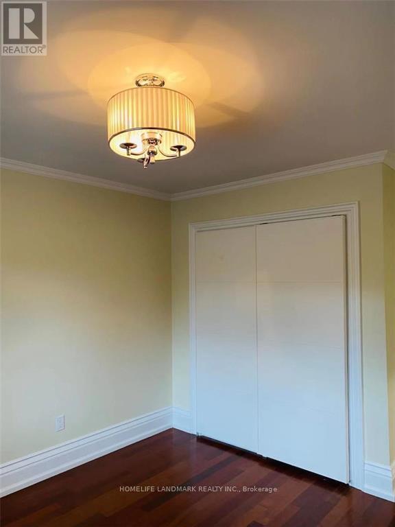 Main & 2nd - 168 Timpson Drive, Aurora, Ontario  L4G 5N2 - Photo 9 - N12983226