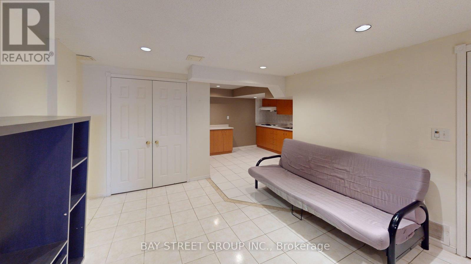 Basement - 36 Grandview Avenue, Markham, Ontario  L3T 1H2 - Photo 13 - N12983278