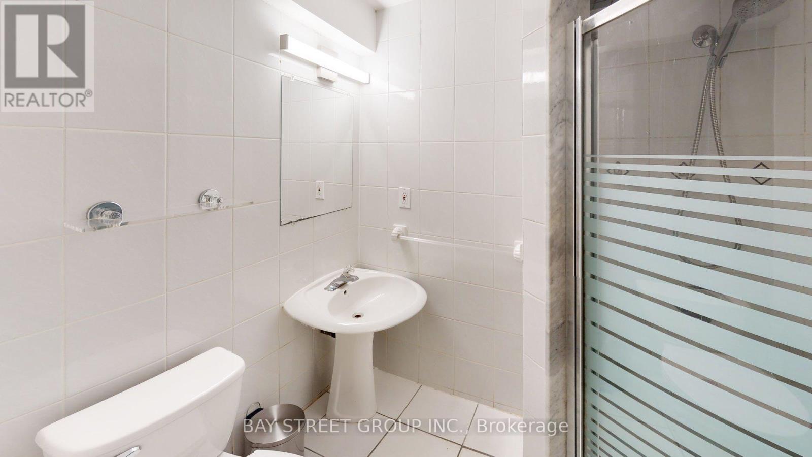 Basement - 36 Grandview Avenue, Markham, Ontario  L3T 1H2 - Photo 6 - N12983278