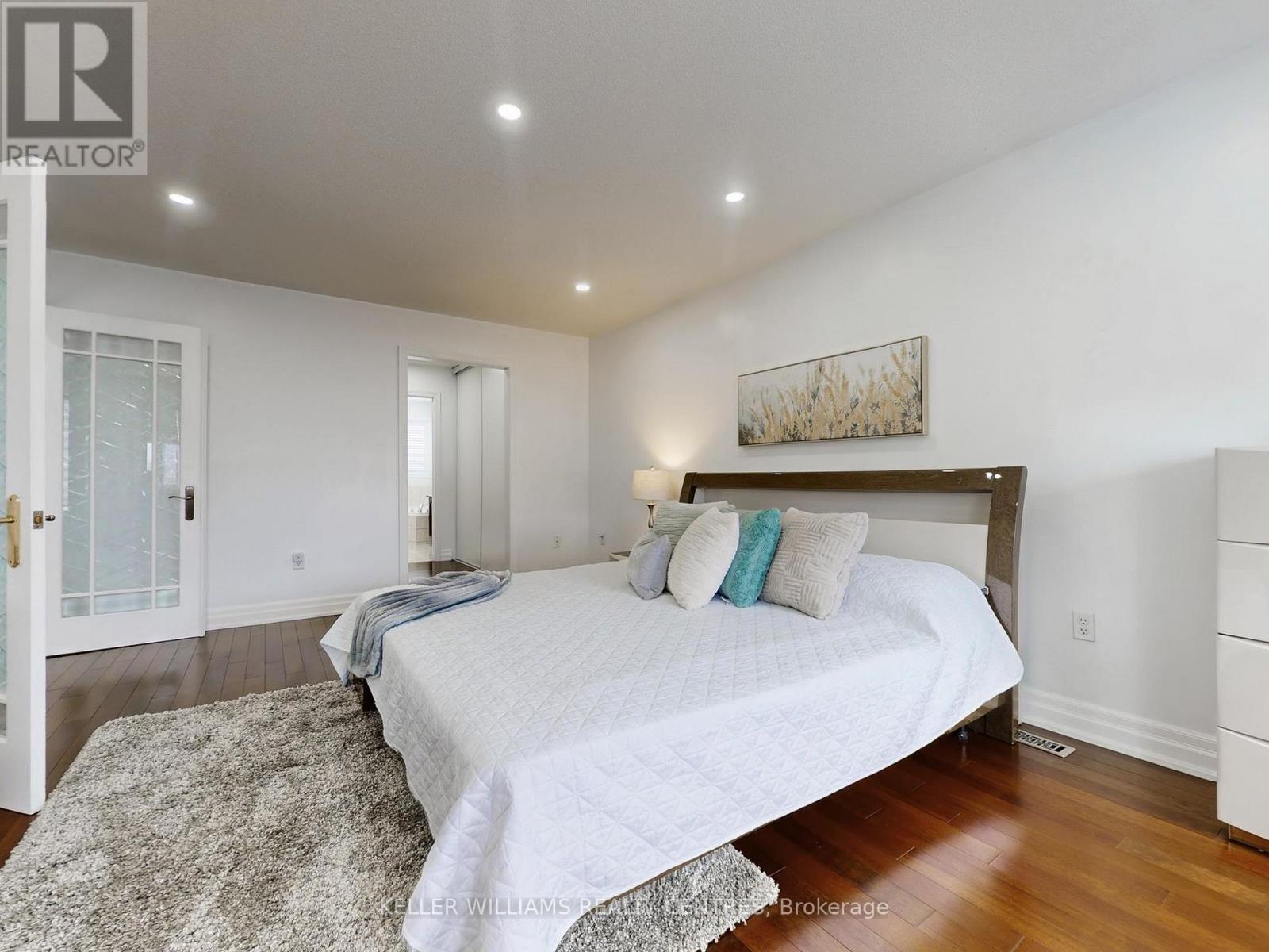 19 Thrushwood Drive, Barrie, Ontario  L4N 0Z1 - Photo 18 - S12982996