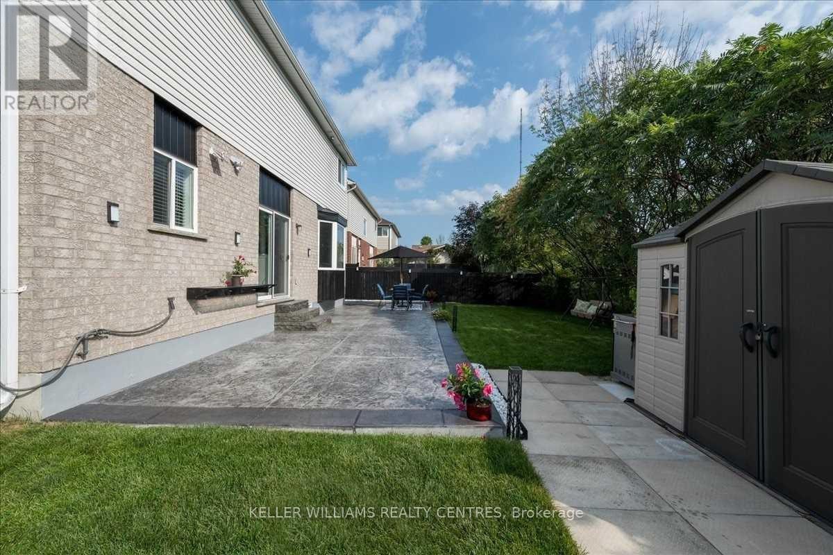 19 Thrushwood Drive, Barrie, Ontario  L4N 0Z1 - Photo 38 - S12982996