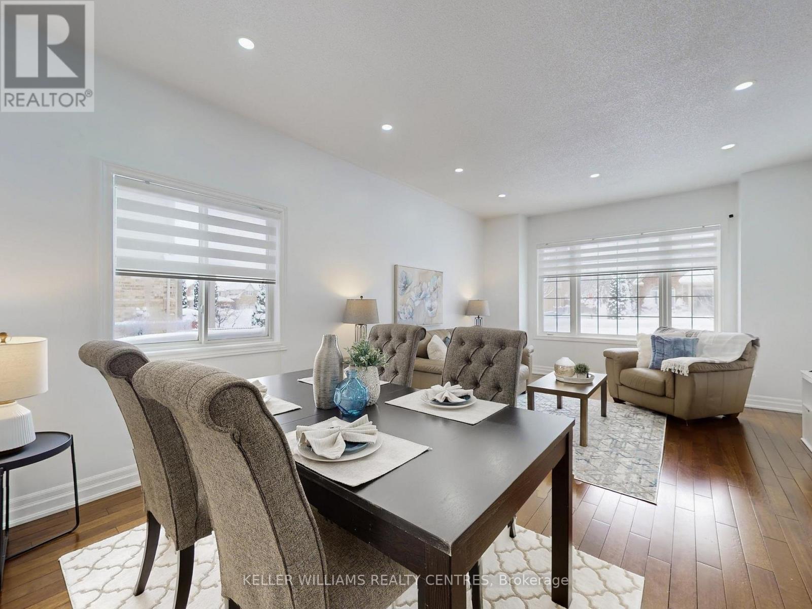 19 Thrushwood Drive, Barrie, Ontario  L4N 0Z1 - Photo 5 - S12982996