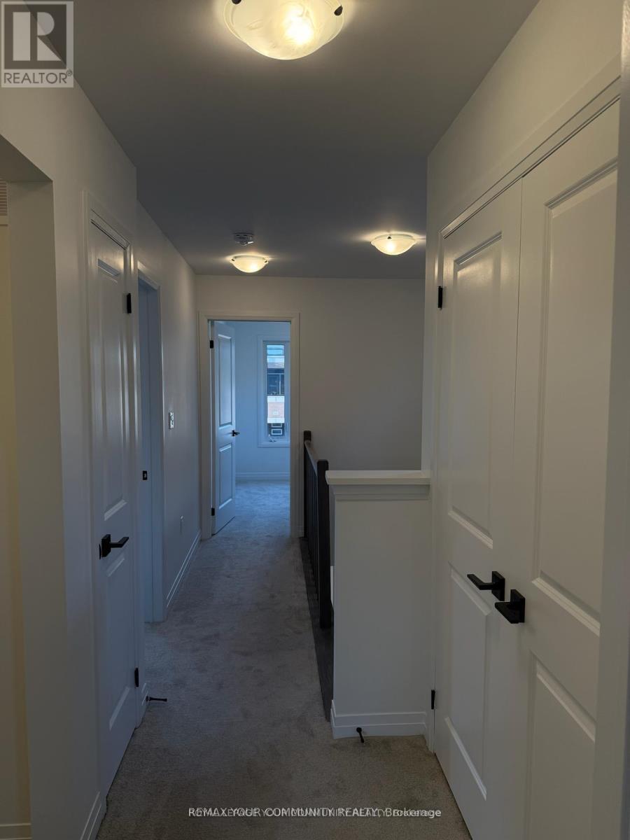 141 Turnberry Lane, Barrie (Painswick South), Ontario  L9J 0M4 - Photo 10 - S12983086