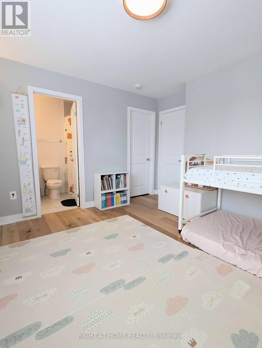 22 Westwood Avenue, Barrie, Ontario  L9J 0M6 - Photo 21 - S12983178