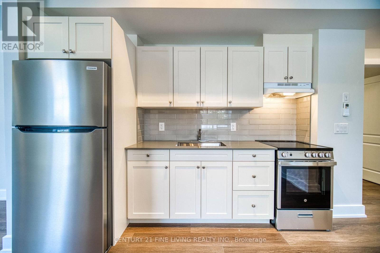 102 - 1614 Ridge Road E, Oro-Medonte (Hawkestone), Ontario  L0L 1T0 - Photo 4 - S12983184