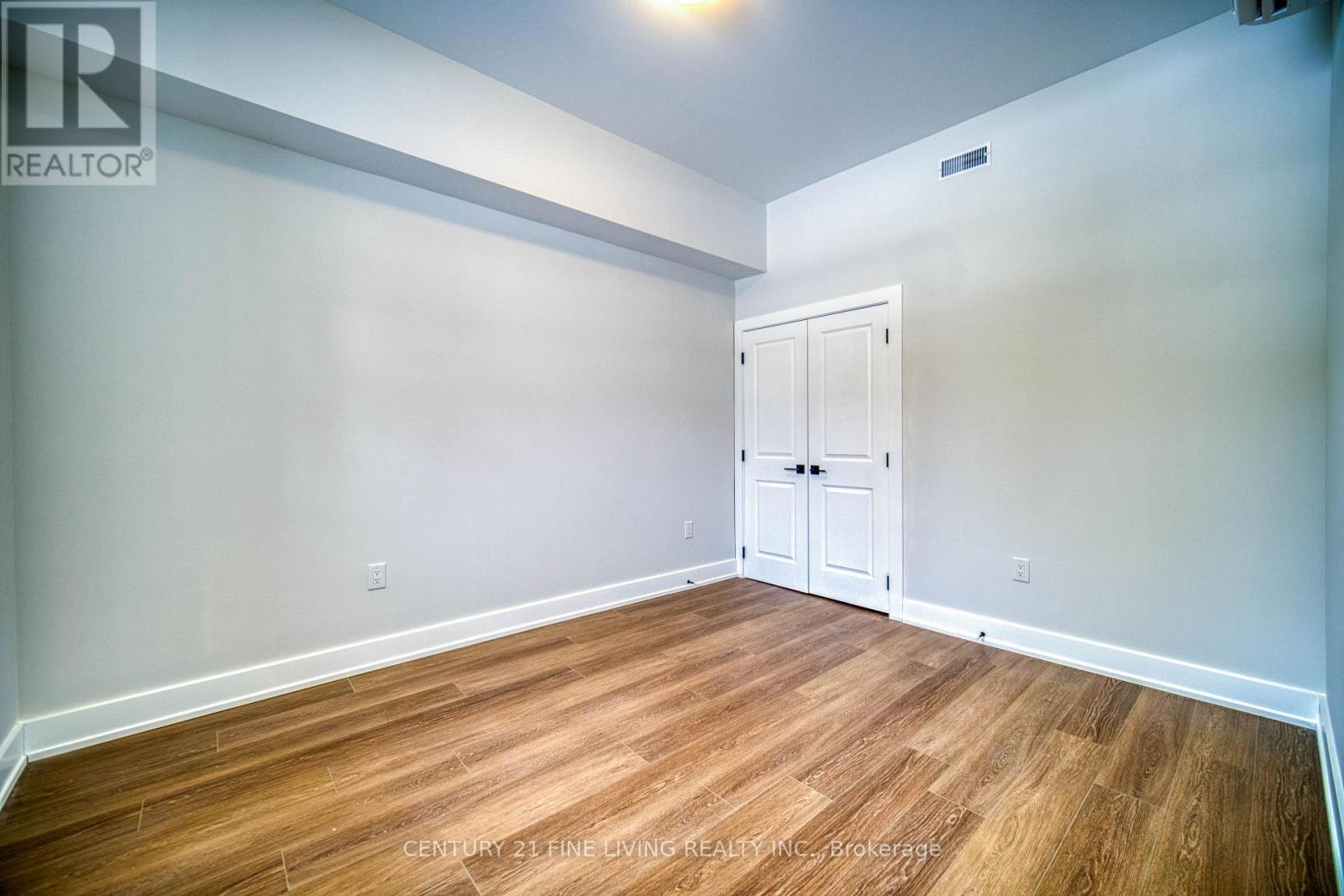 102 - 1614 Ridge Road E, Oro-Medonte (Hawkestone), Ontario  L0L 1T0 - Photo 7 - S12983184