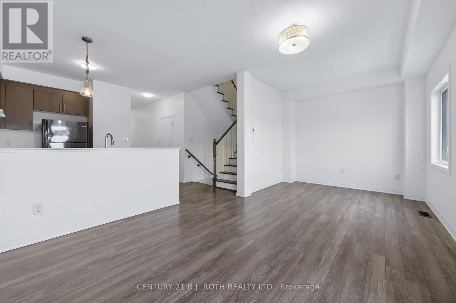 17 Bedford Estates Crescent, Barrie, Ontario  L4N 9K5 - Photo 11 - S12983270