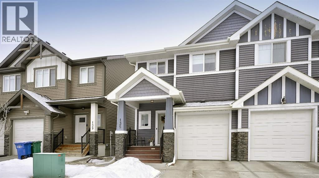 135 Reunion Loop Nw, Airdrie, Alberta  T4B 4J6 - Photo 3 - A2291091