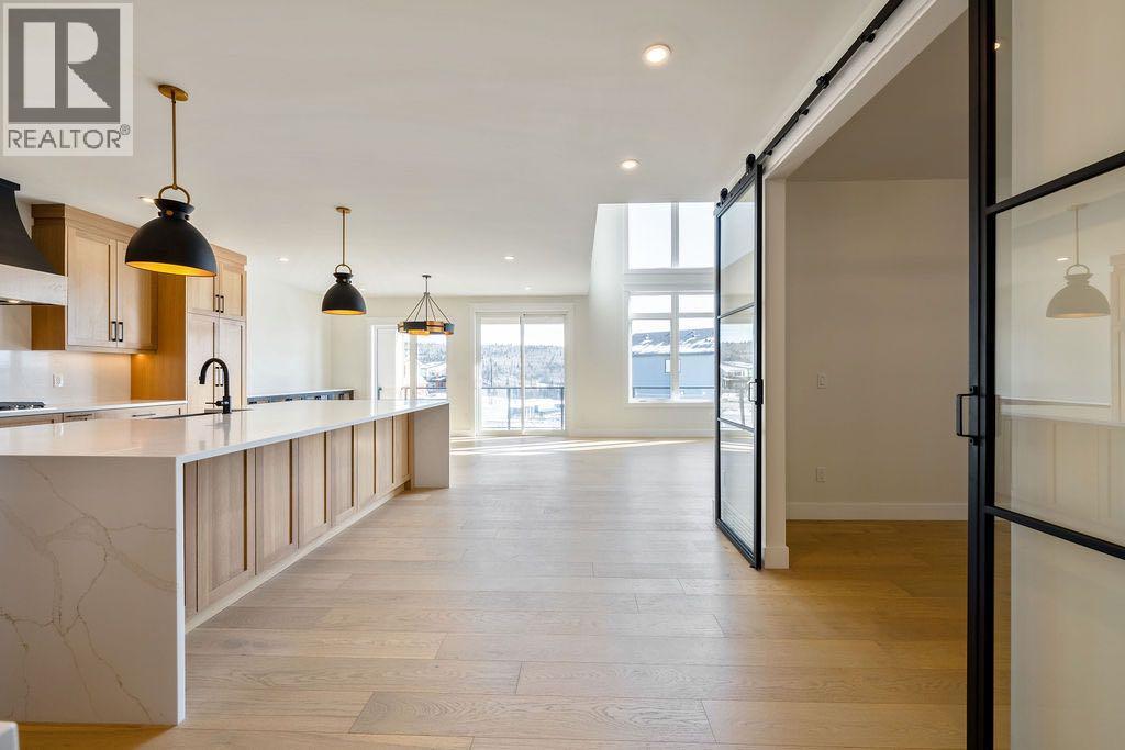 68 Sunvalley Way, Cochrane, Alberta  T4C 0X8 - Photo 6 - A2298599