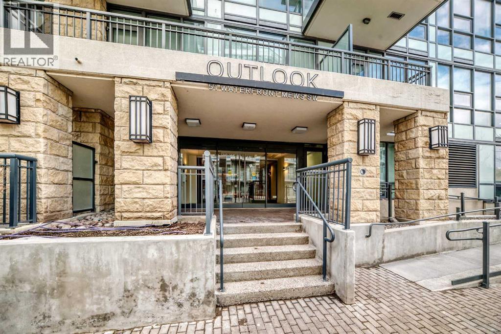 110, 51 Waterfront Mews SW, Calgary, Alberta  T2P 0X3 - Photo 3 - A2300672