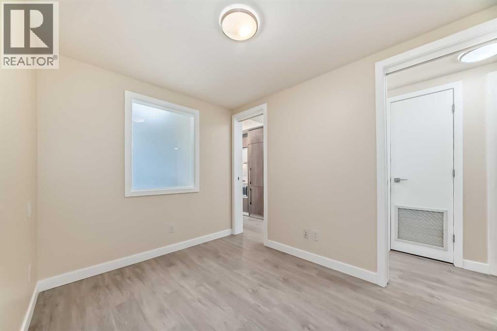 110, 51 Waterfront Mews SW, Calgary, Alberta  T2P 0X3 - Photo 22 - A2300672