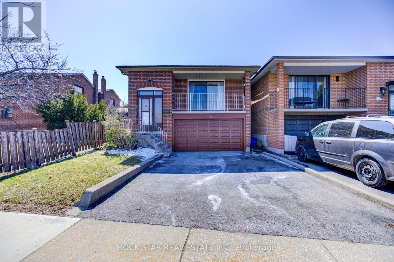 115 Glen Shields Avenue, Vaughan, Ontario L4K 1S9 - Photo 2 - N12980588