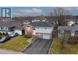 647 KENNARD CRESCENT, Kincardine, Ontario
