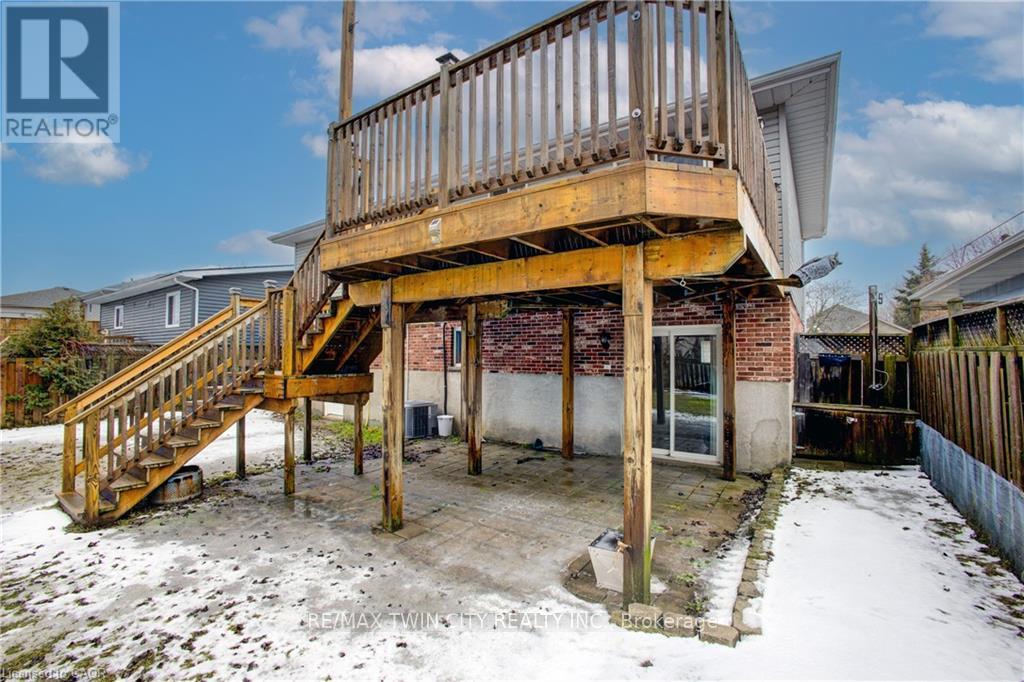 647 Kennard Crescent, Kincardine, Ontario  N2Z 1T4 - Photo 31 - X12911820