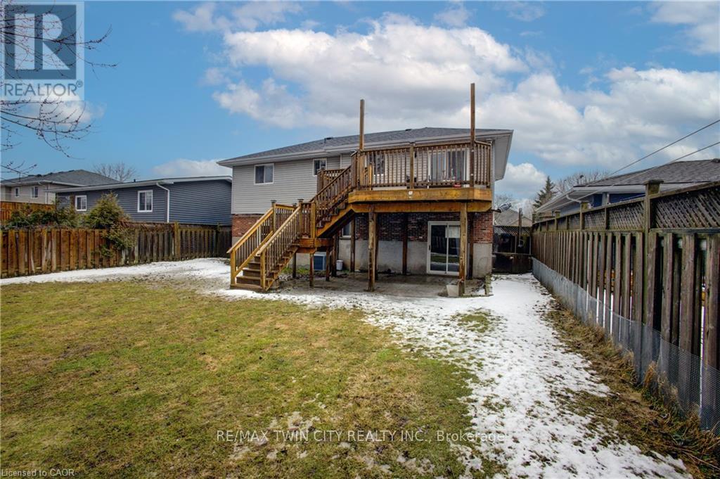 647 Kennard Crescent, Kincardine, Ontario  N2Z 1T4 - Photo 30 - X12911820