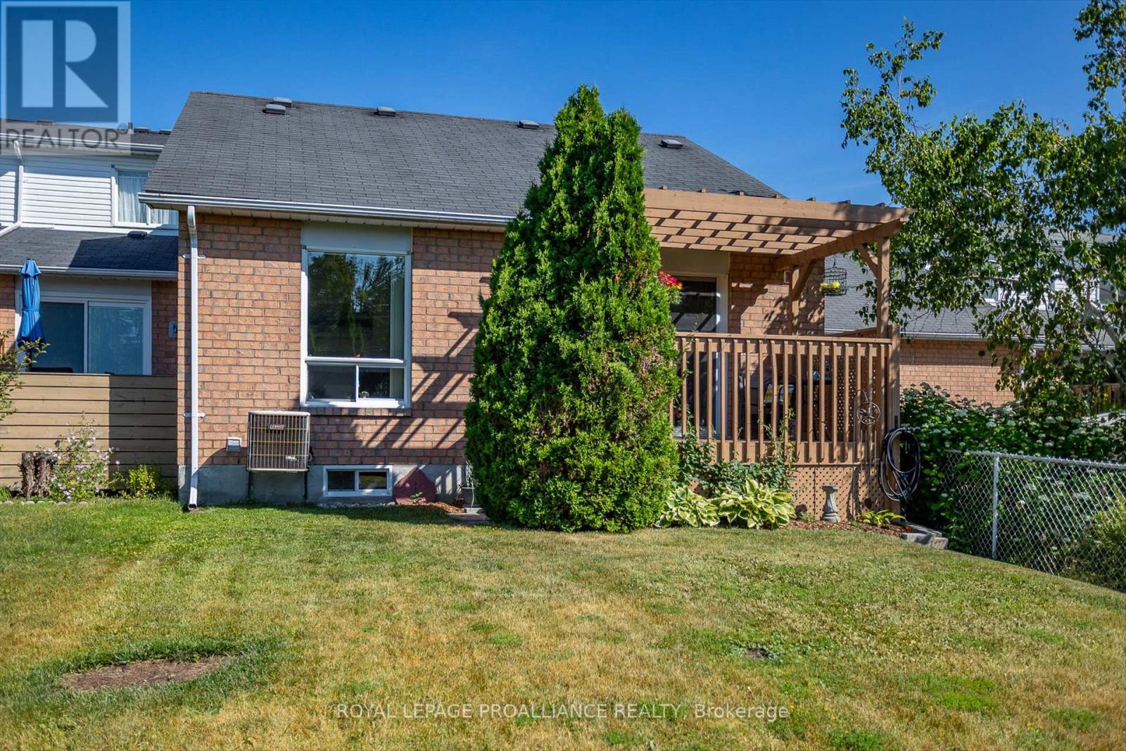 1269 Eagle Crescent, Peterborough, Ontario  K9K 2K6 - Photo 2 - X12791216
