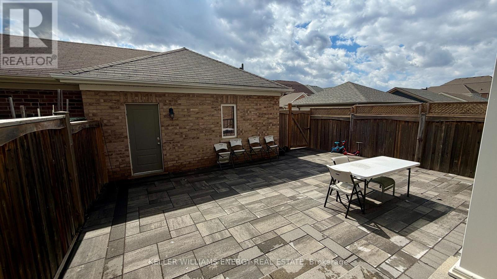 Upper - 53 Raven Cross Avenue S, Markham, Ontario  L6B 0W6 - Photo 32 - N12892310