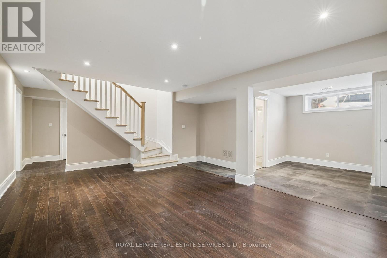 434 Winston Road, Oakville, Ontario  L6L 4W8 - Photo 24 - W12982986