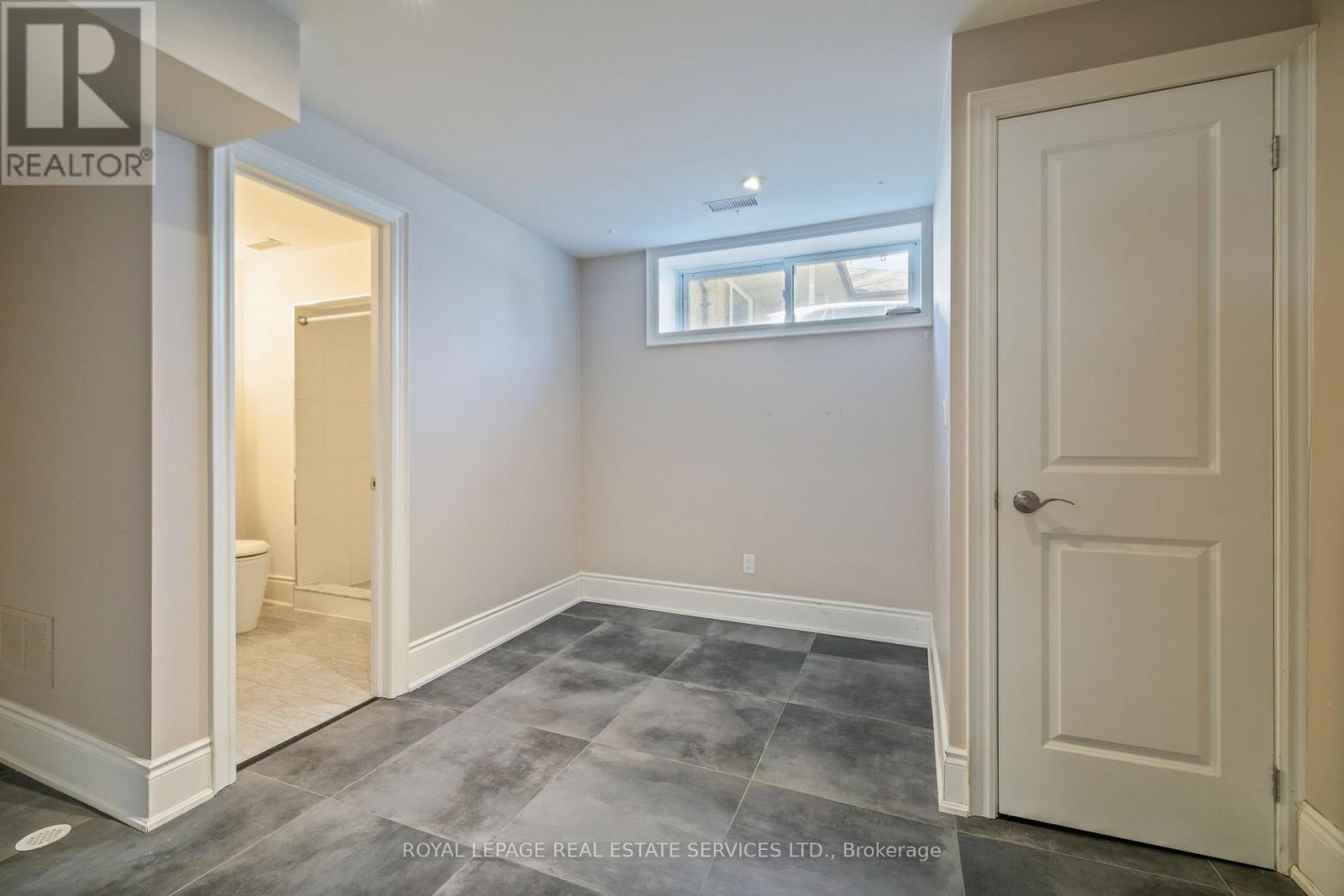 434 Winston Road, Oakville, Ontario  L6L 4W8 - Photo 27 - W12982986