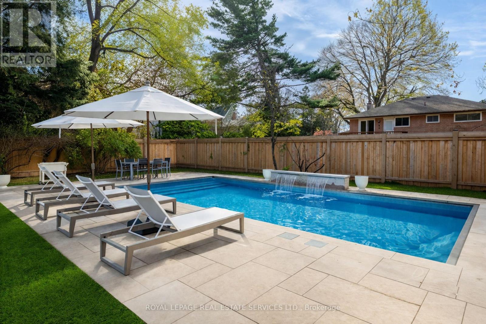 434 Winston Road, Oakville, Ontario  L6L 4W8 - Photo 33 - W12982986