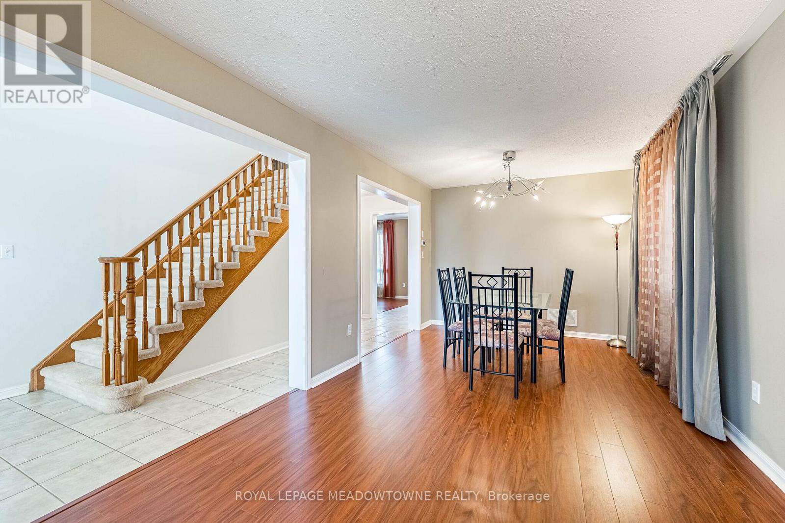 33 Sugarhill Drive, Brampton, Ontario  L7A 3L8 - Photo 16 - W12982988