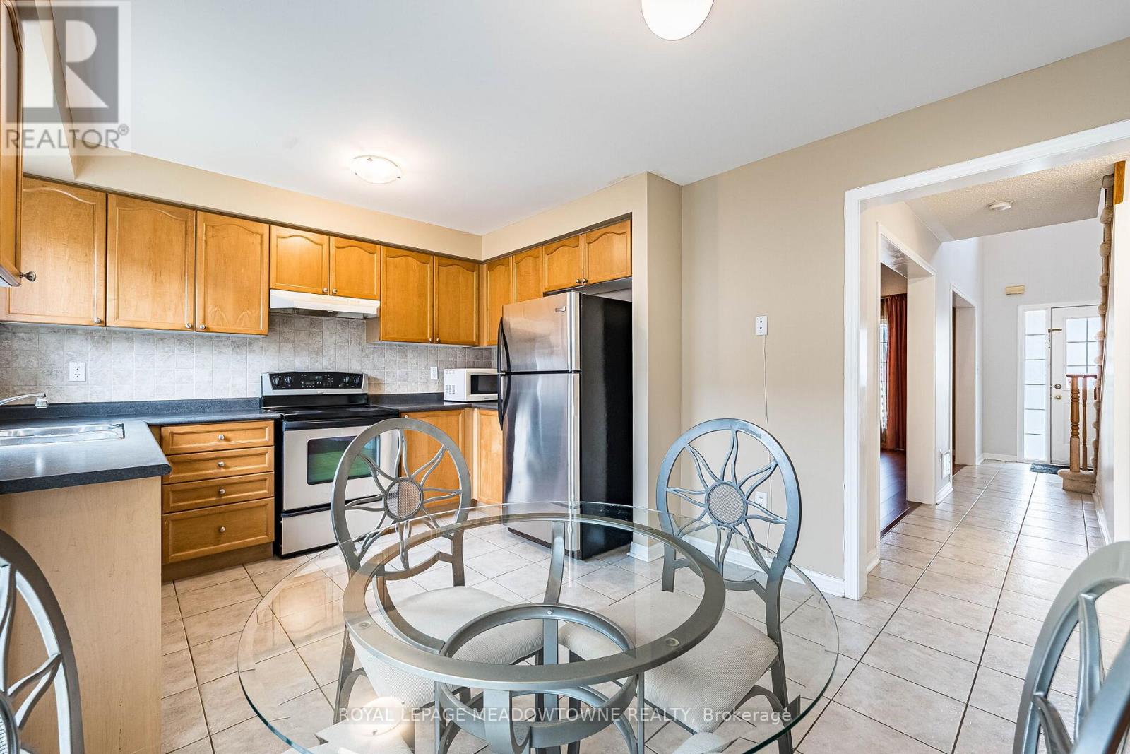 33 Sugarhill Drive, Brampton, Ontario  L7A 3L8 - Photo 22 - W12982988