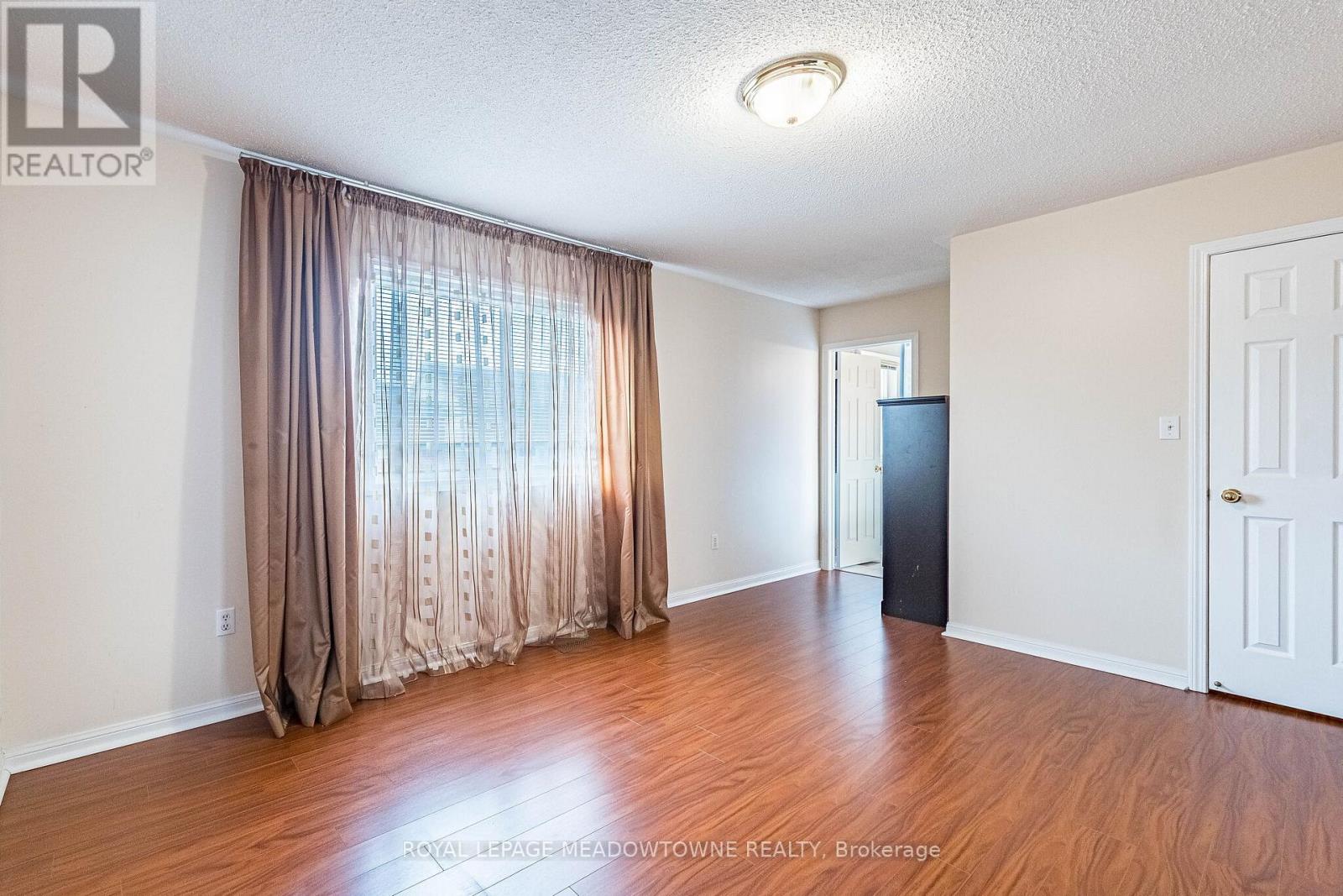 33 Sugarhill Drive, Brampton, Ontario  L7A 3L8 - Photo 30 - W12982988