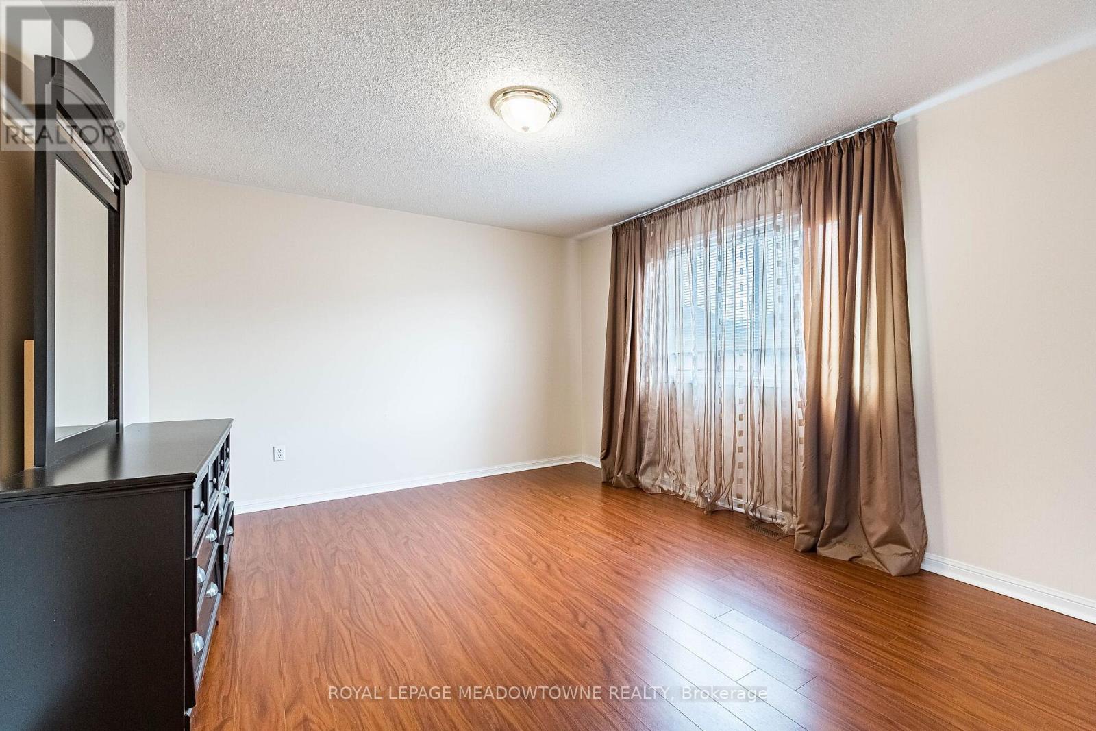 33 Sugarhill Drive, Brampton, Ontario  L7A 3L8 - Photo 31 - W12982988
