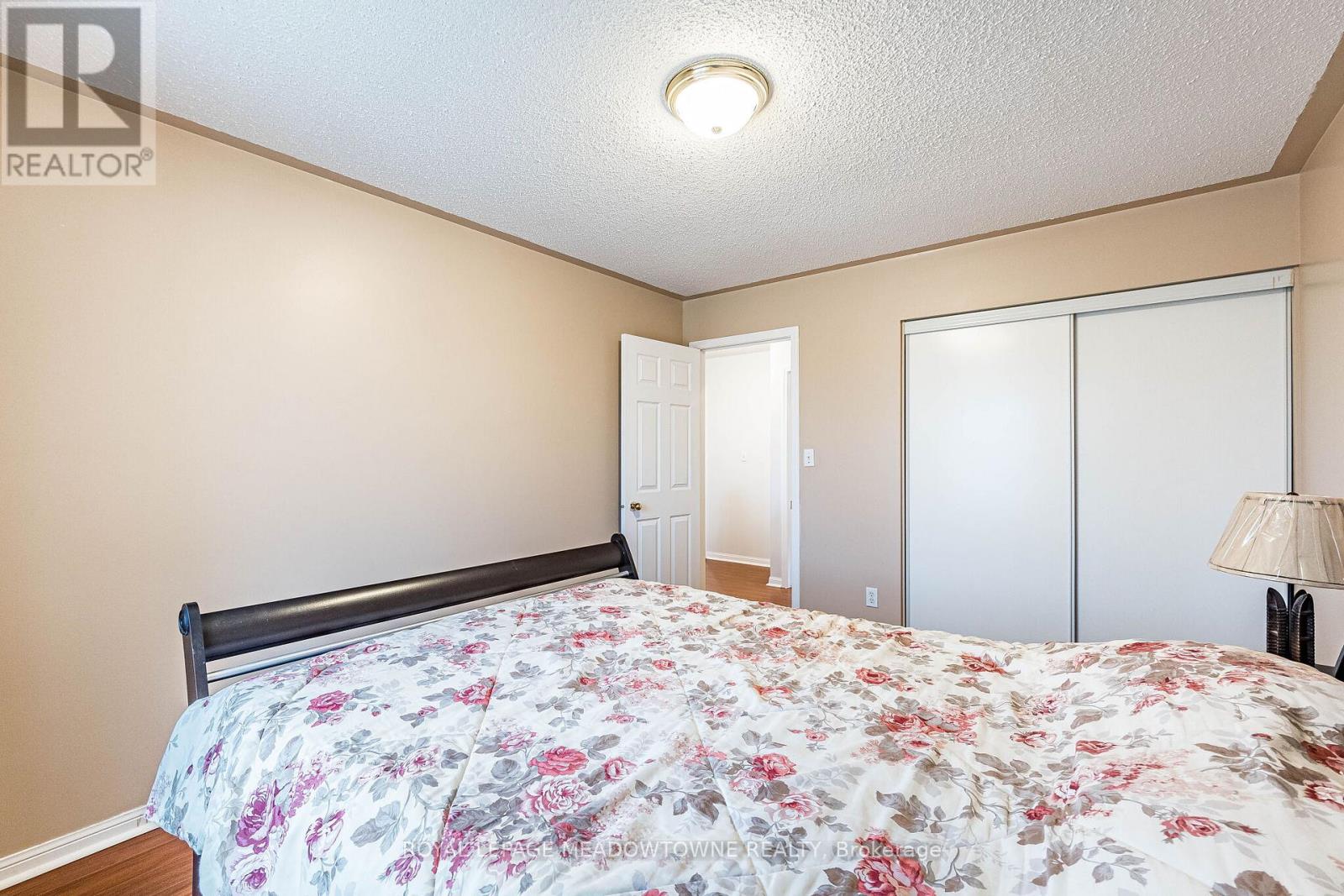 33 Sugarhill Drive, Brampton, Ontario  L7A 3L8 - Photo 37 - W12982988