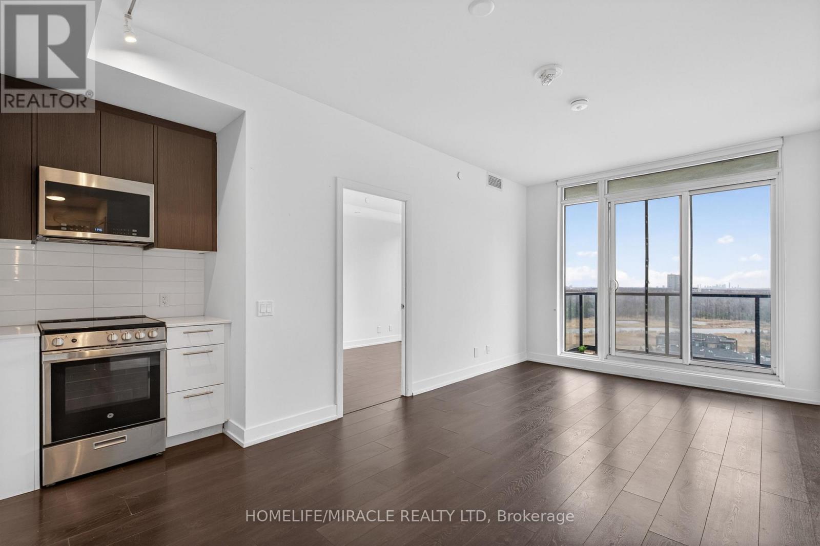 1105 - 225 Veterans Drive N, Brampton, Ontario  L7A 5L7 - Photo 15 - W12983010