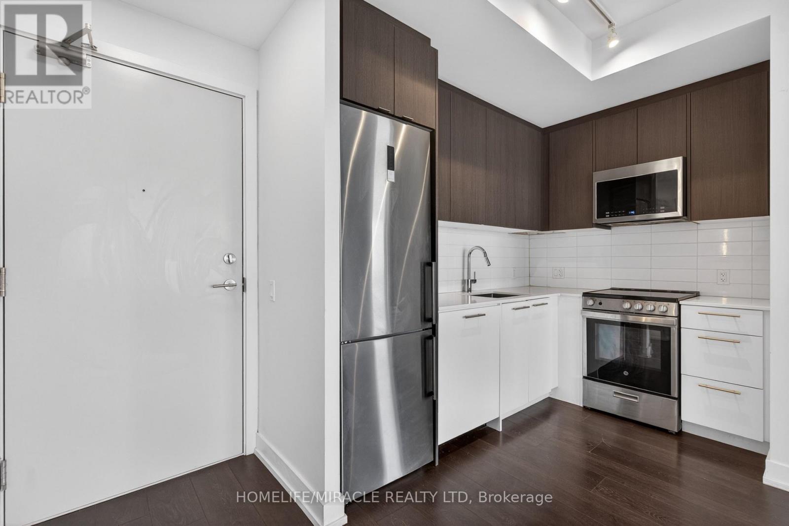 1105 - 225 Veterans Drive N, Brampton, Ontario  L7A 5L7 - Photo 17 - W12983010