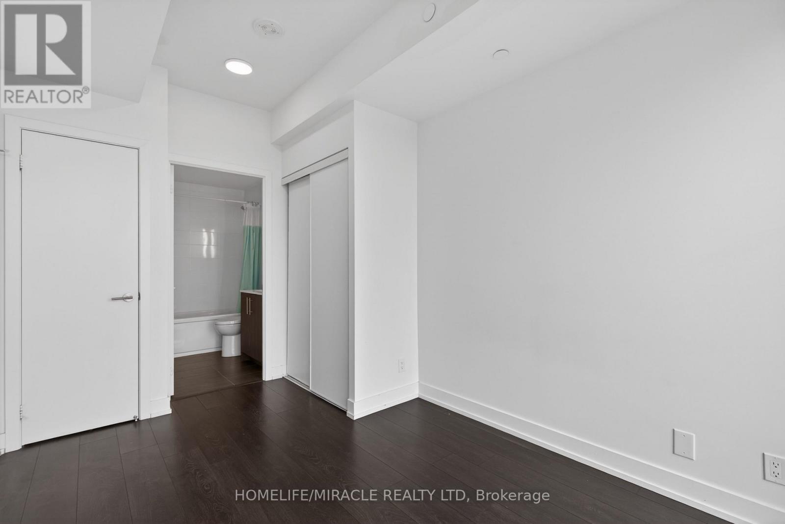 1105 - 225 Veterans Drive N, Brampton, Ontario  L7A 5L7 - Photo 25 - W12983010