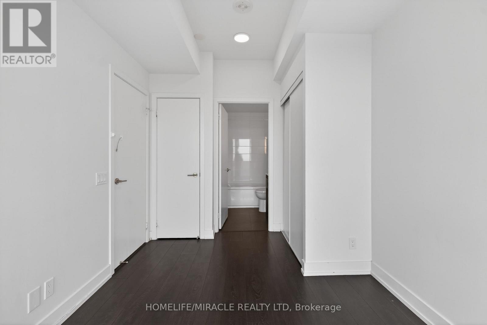 1105 - 225 Veterans Drive N, Brampton, Ontario  L7A 5L7 - Photo 26 - W12983010