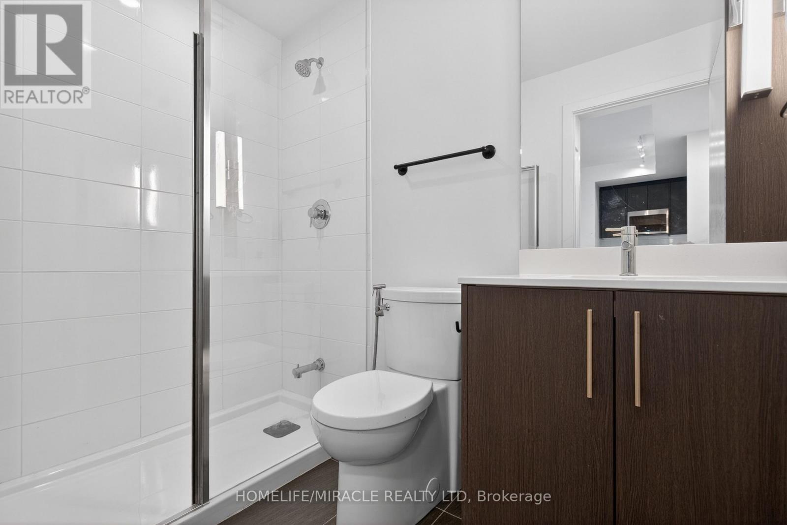 1105 - 225 Veterans Drive N, Brampton, Ontario  L7A 5L7 - Photo 33 - W12983010