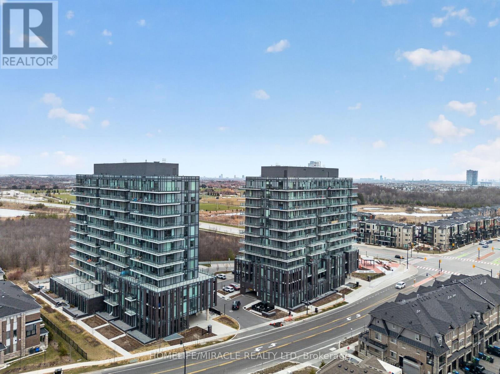 1105 - 225 Veterans Drive N, Brampton, Ontario  L7A 5L7 - Photo 8 - W12983010