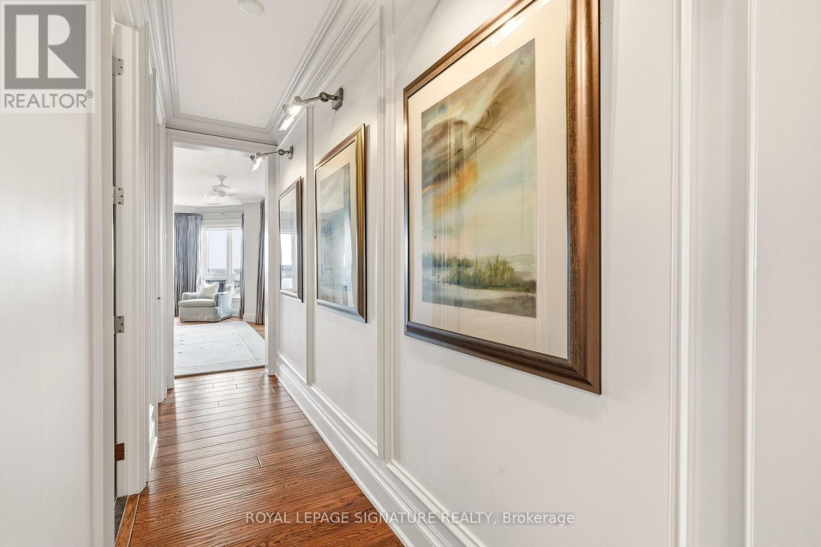 1101 - 111 Forsythe Street, Oakville, Ontario  L6K 3J9 - Photo 11 - W12983016