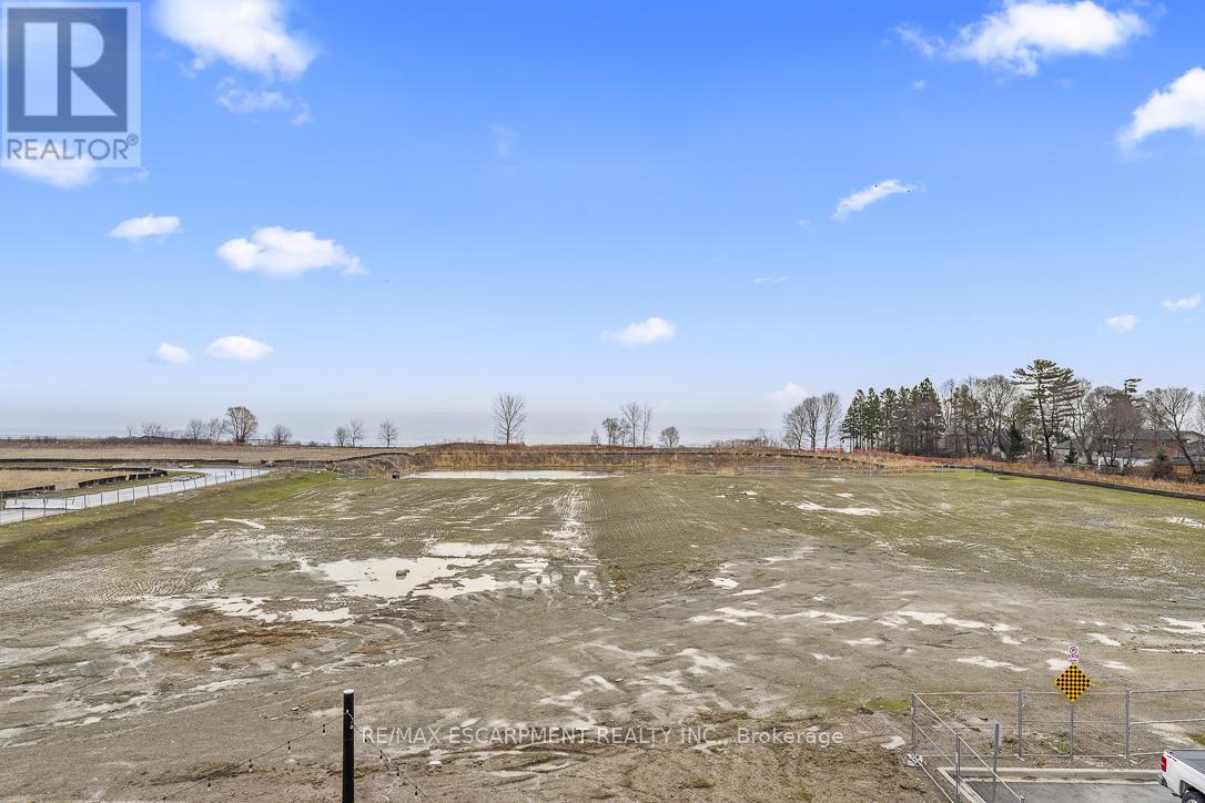 98 - 35 Lou Parson Way, Mississauga, Ontario  L5H 0B2 - Photo 47 - W12983084