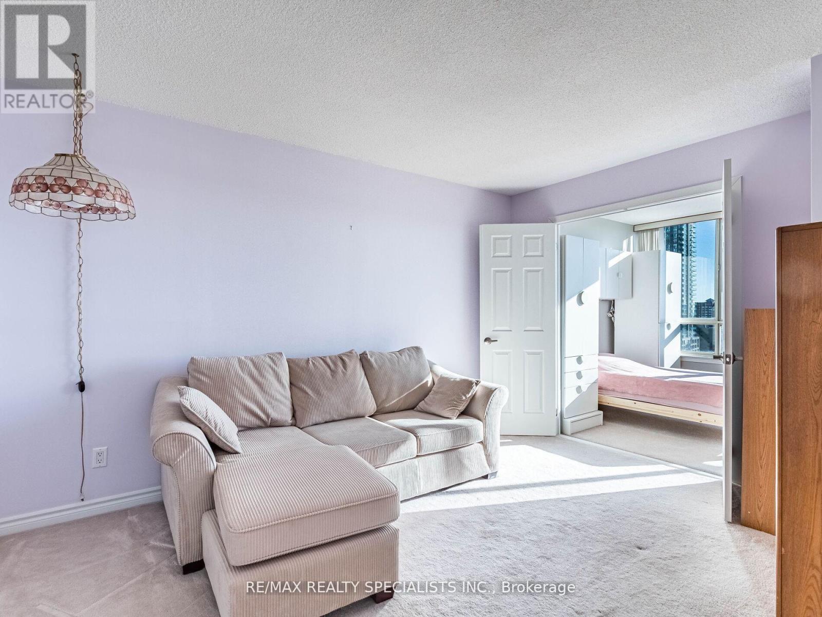 801 - 3605 Kariya Drive, Mississauga, Ontario  L5B 3J4 - Photo 15 - W12983090
